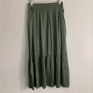 NATION LA Olive Green Viscose Tiered Midi Skirt Size M NWT
